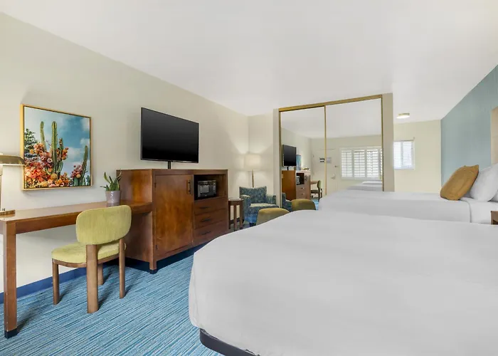 Best Western Plus Beach View Lodge Carlsbad